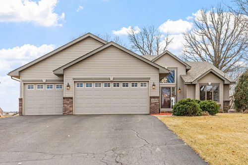 1252 Irvine Dr, Hanover, MN, 55341-4089 | Card Image