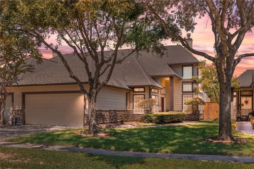 7906 Glenn Cliff Dr, Houston, TX, 77064-3314 | Card Image