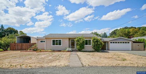 266 S 3rd St, Jefferson, OR, 97352-9442 | Card Image