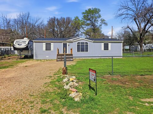 4909 Mesa Court, Weatherford, TX, 76087 | Card Image