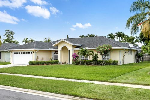 106 Venetian Ln, Royal Palm Beach, FL, 33411-7814 | Card Image
