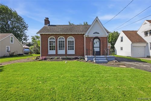 80 Linwood Ave, Tonawanda, NY, 14150-4018 | Card Image