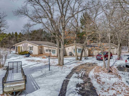 1701 N Us 23, East Tawas, MI, 48730-9445 | Card Image