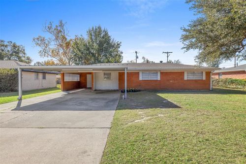 1921 Anderson Ave, Westlake, LA, 70669-3601 | Card Image