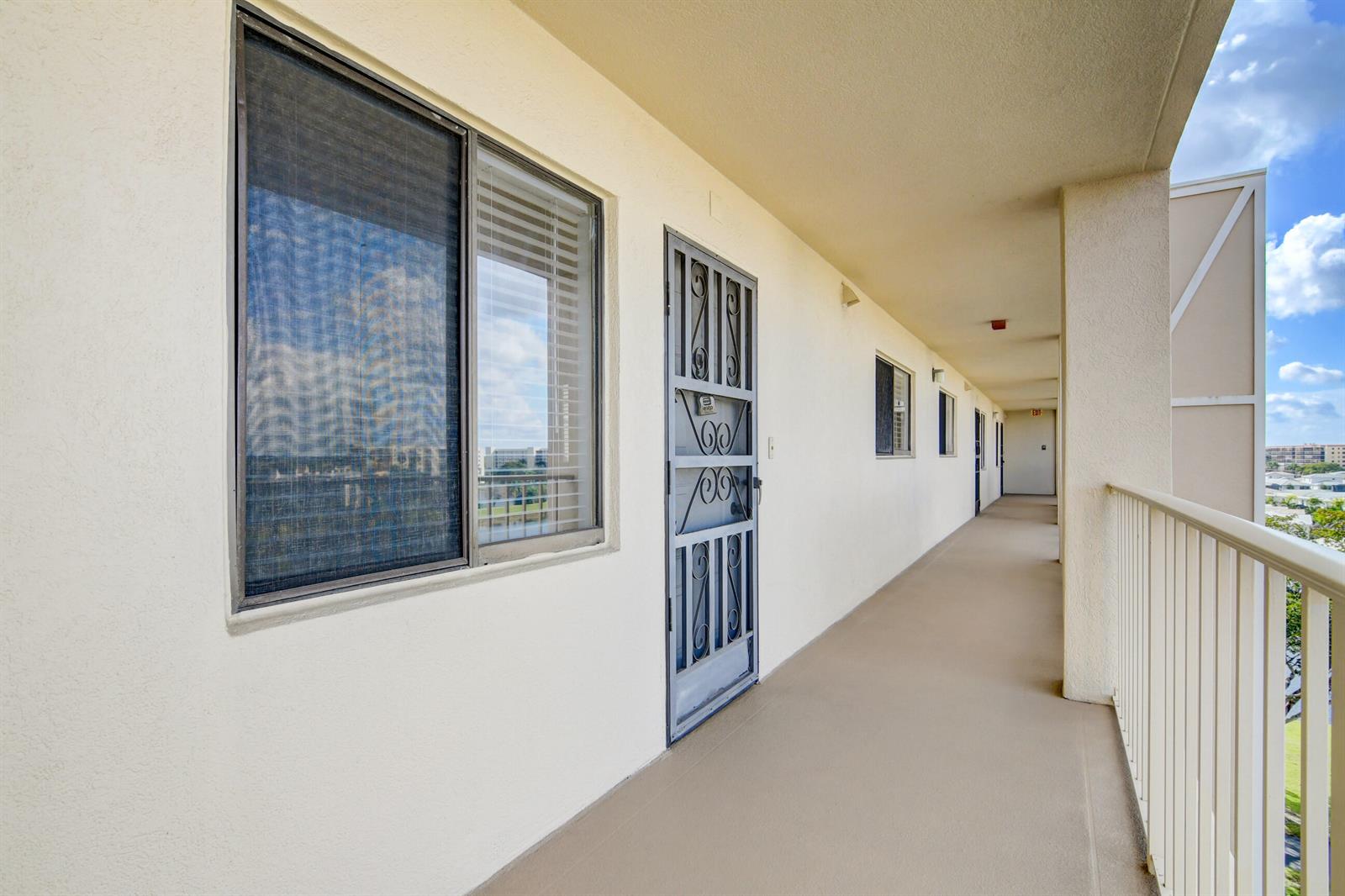 Residential Lease in Delray Beach 3