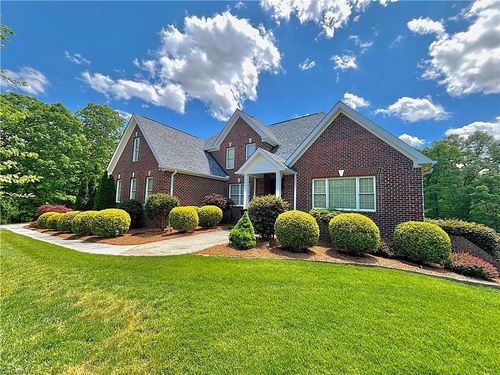310 Cascade Dr, High Point, NC, 27265-8613 | Card Image