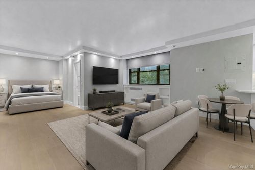 3a-315 E 72nd St, New York, NY, 10021-5183 | Card Image