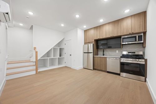 3-33 Graham St, Jersey City, NJ, 07307-2625 | Card Image