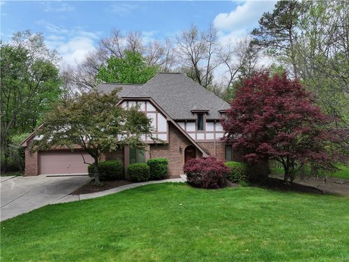 114 Northbrook Dr, Gibsonia, PA, 15044-8982 | Card Image
