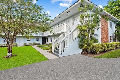 apt-205-4140 Woodside Dr, Coral Springs, FL, 33065-1952 | Card Image