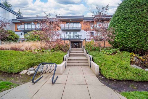 205-215 Mowat St, New Westminster, BC, V3M4B1 | Card Image