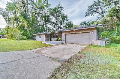 5941 E Carmel Lane, House other with 3 bedrooms, 2 bathrooms and 2 parking in INVERNESS FL | Image 2