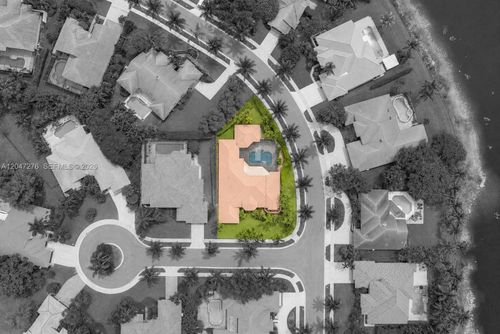 392 Coconut Cir, Weston, FL, 33326-3317 | Card Image