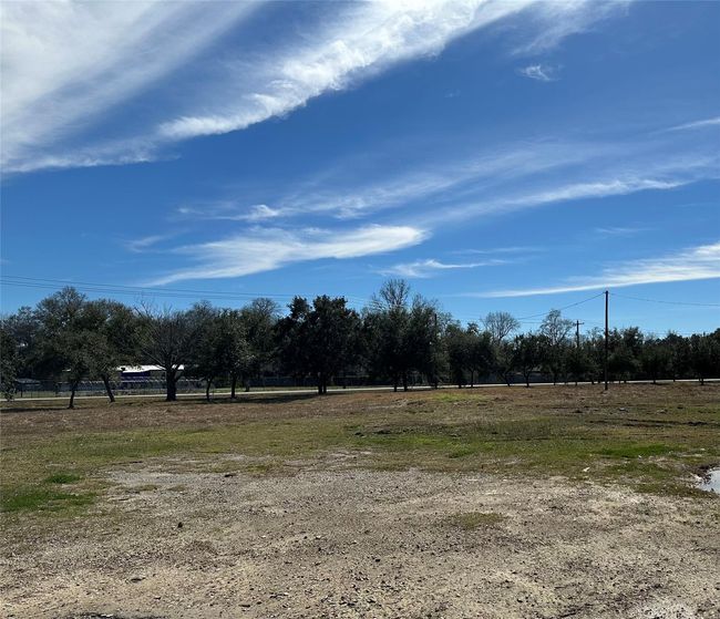 0 W Sealy St, House other with 0 bedrooms, 0 bathrooms and null parking in Alvin TX | Image 4