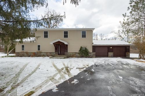 1370 Route 55, Lagrangeville, NY, 12540-5113 | Card Image