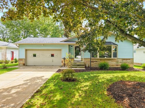 4870 N Sedgewick Road, Lyndhurst, OH, 44124 | Card Image