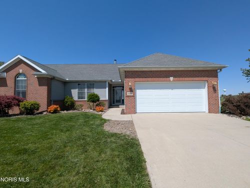 910 Murbach St, Archbold, OH, 43502-9172 | Card Image