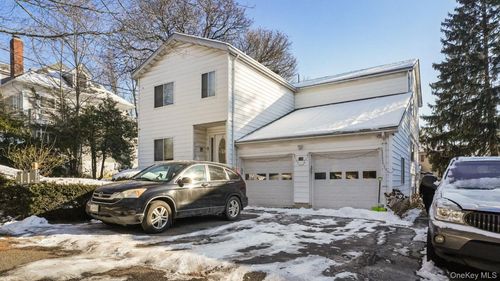 738 Pelhamdale Avenue, New Rochelle, NY, 10801 | Card Image