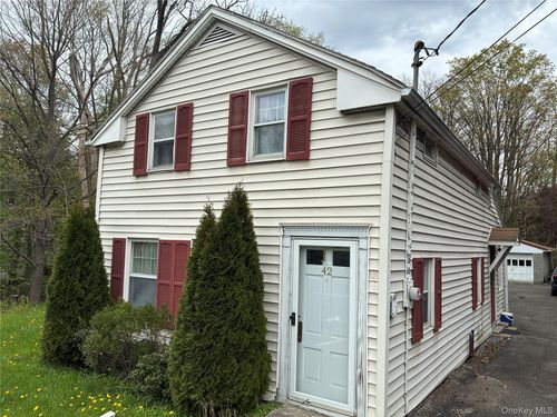 42 State Route 9h, Hudson, NY, 12534-3819 | Card Image