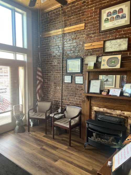 408 E Main St, Watertown, TN, 37184-1426 | Card Image