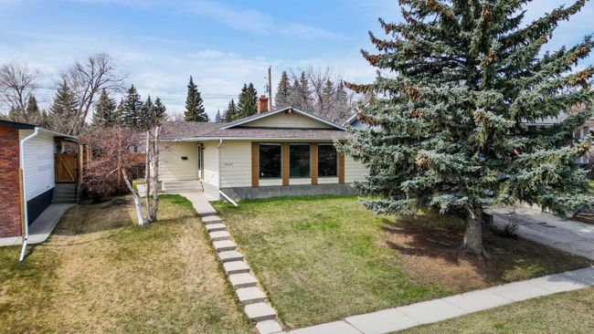 6423 Silver Ridge Drive Nw, Home with 4 bedrooms, 2 bathrooms and 4 parking in Calgary AB | Image 15