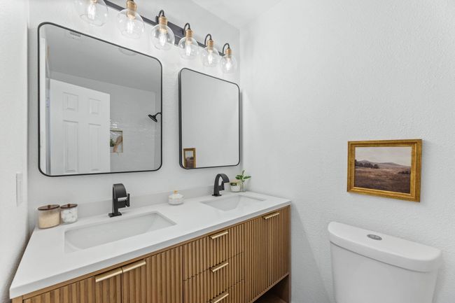 Secondary bathroom | Image 20