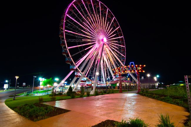 Branson Farris Wheel(2) | Image 26