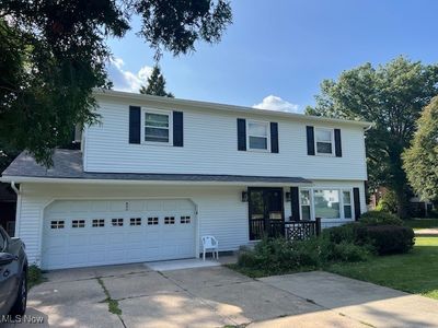 632 S Hawkins Avenue, House other with 4 bedrooms, 2 bathrooms and null parking in Akron OH | Image 2