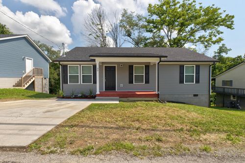 30 Hughes Ave, Winchester, KY, 40391-2453 | Card Image