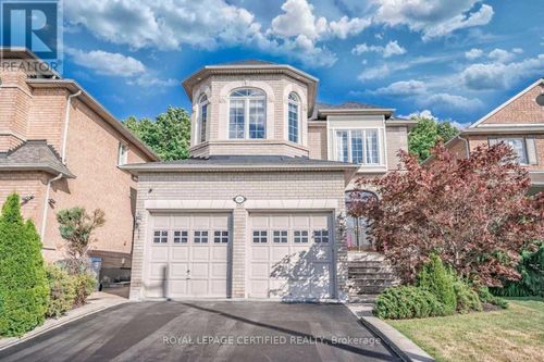 316 Barondale Dr, Mississauga, ON, L4Z3T8 | Card Image
