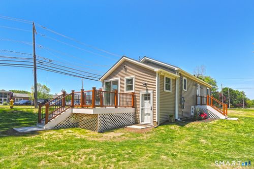 233 Chapel St, Milford, CT, 06460-7919 | Card Image