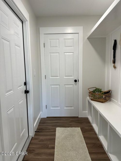2402 E 16th Ct, Panama City, FL, 32405-6309 | Card Image