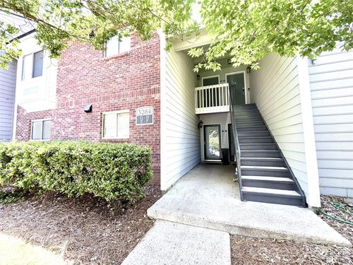 g-3284 Heathstead Pl, Charlotte, NC, 28210-9120 | Card Image
