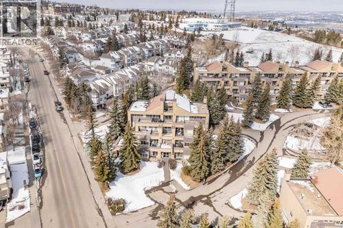 101 Village Hts Sw, Calgary, AB, T3H2L2 | Card Image