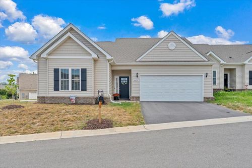6602 Jojo Ln, Roanoke, VA, 24019-6102 | Card Image