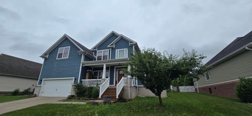 4020 Greentree Rd, Versailles, KY, 40383-9394 | Card Image