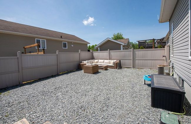 29 Majestic Dr, House other with 5 bedrooms, 3 bathrooms and 7 parking in Timmins ON | Image 50