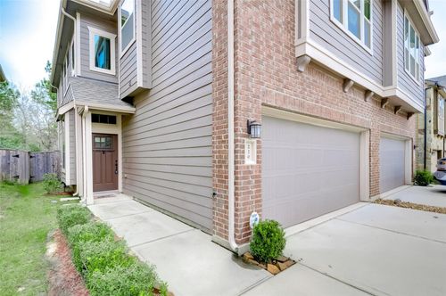 220 Cheswood Forest Dr, Montgomery, TX, 77316-1557 | Card Image