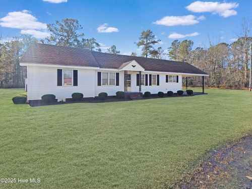 1708 Us Highway 17 N, Windsor, NC, 27983-8613 | Card Image