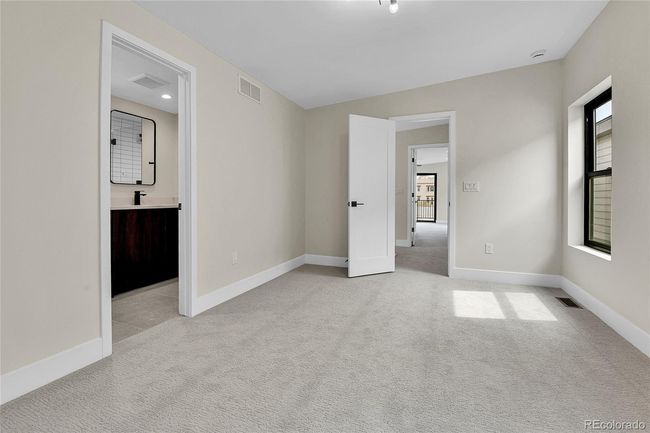2168 S Ash St, Townhouse with 3 bedrooms, 4 bathrooms and 3 parking in Denver CO | Image 19