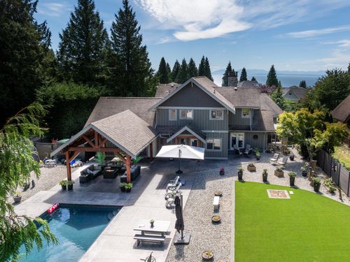 1474 Vernon Drive, Gibsons, BC, V0N1V5 | Card Image
