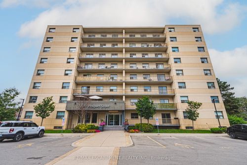 104-2077 Prospect Street, Burlington, ON, L7R1Z4 | Card Image