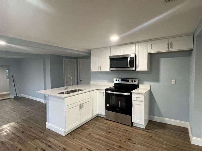 Kitchen | Image 9