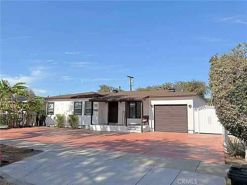 1105 E Walnut Ave, Fullerton, CA, 92831-4622 | Card Image