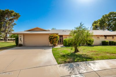 Gated Courtyard with Private Entrance | Image 1