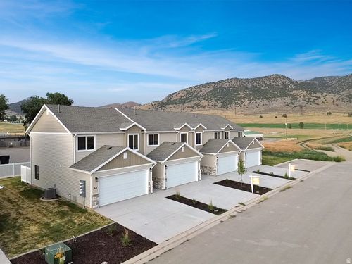 70 Cedar Ln, Malad City, ID, 83252-1108 | Card Image