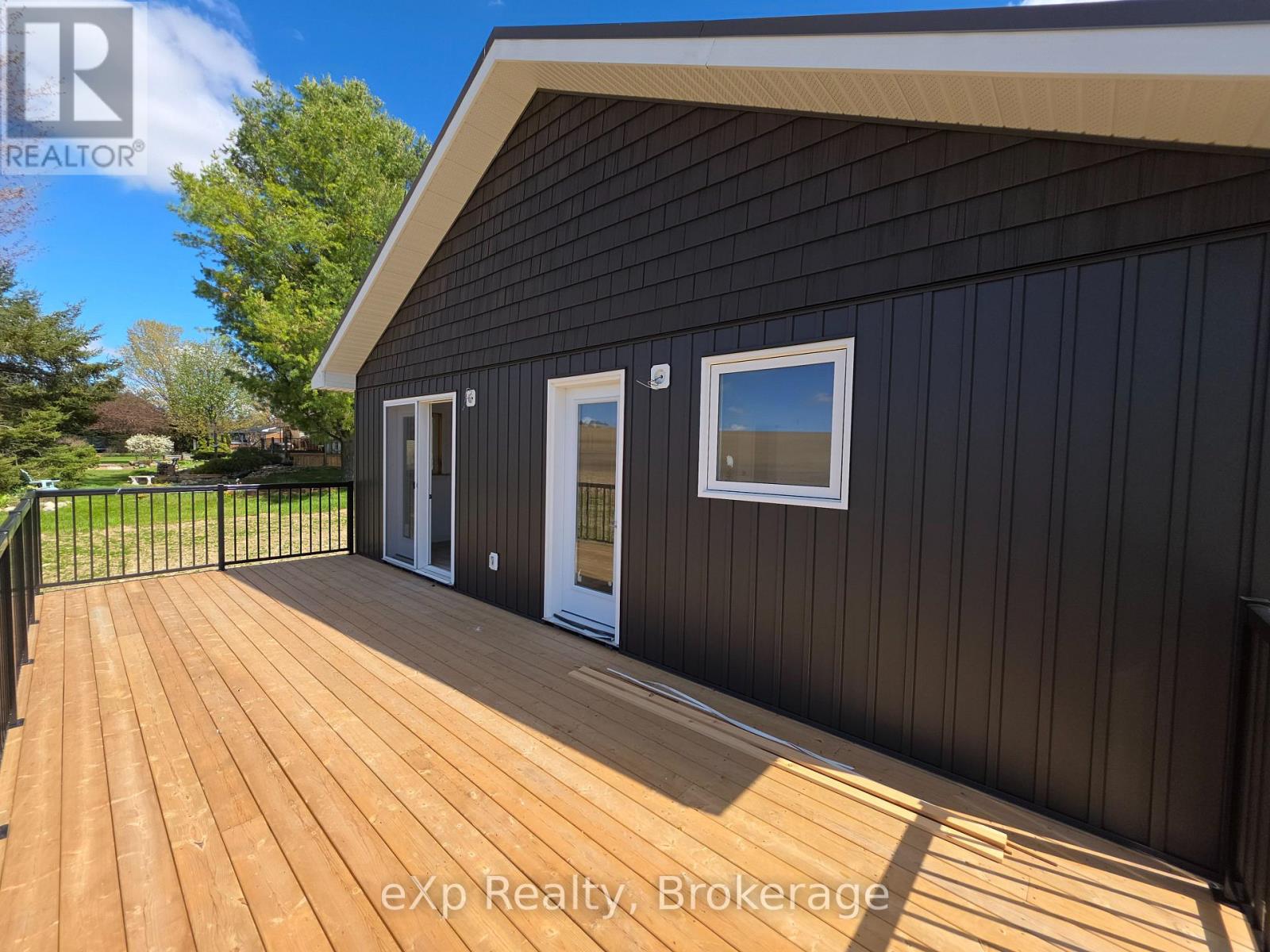 Residential Lease in South Bruce