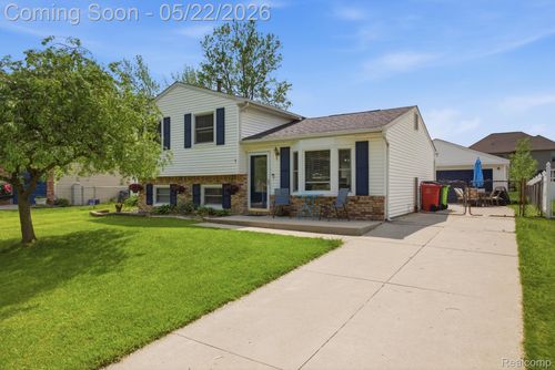 30232 Torry Ave, Flat Rock, MI, 48134-1416 | Card Image