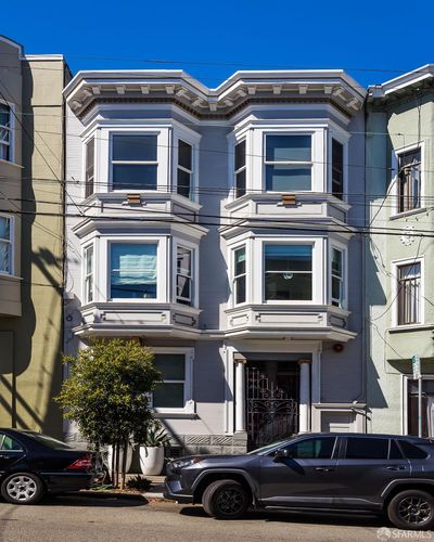 2147 Mason Street, Condo with 2 bedrooms, 2 bathrooms and 1 parking in San Francisco CA | Image 1