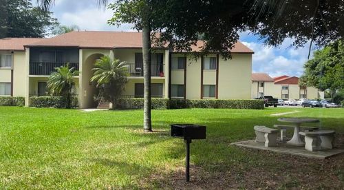 b1-4849 Sable Pine Cir, West Palm Beach, FL, 33417-2769 | Card Image